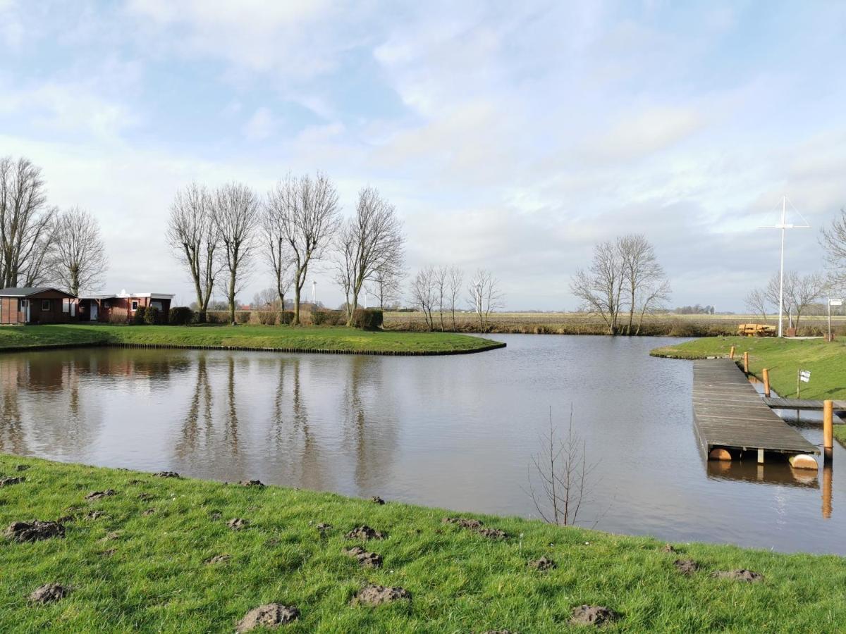 Smittshoern 3 - Nordsee Erdgeschosswohnung Mit Eingezaeunten Garten, Kamin Und Lounge! Altfunnixsiel Exterior photo