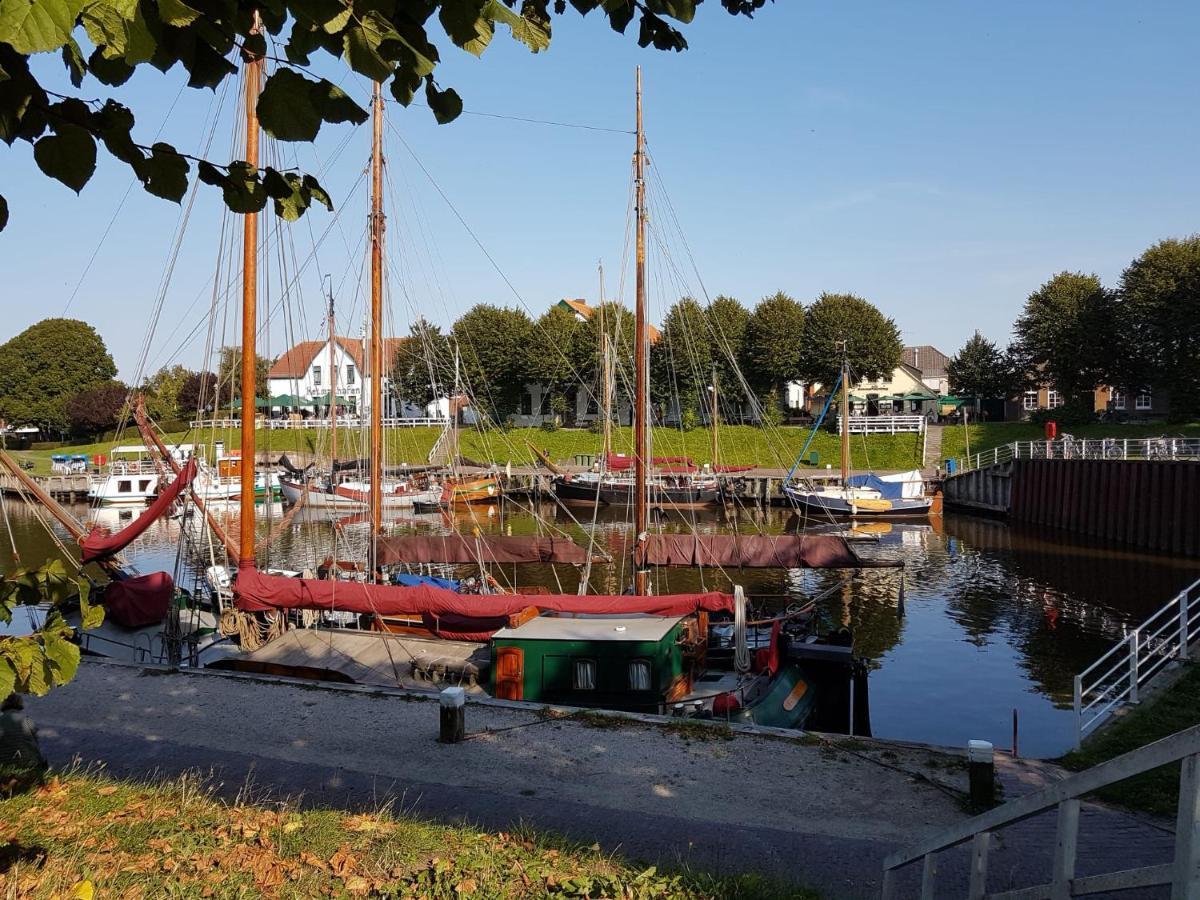 Smittshoern 3 - Nordsee Erdgeschosswohnung Mit Eingezaeunten Garten, Kamin Und Lounge! Altfunnixsiel Exterior photo