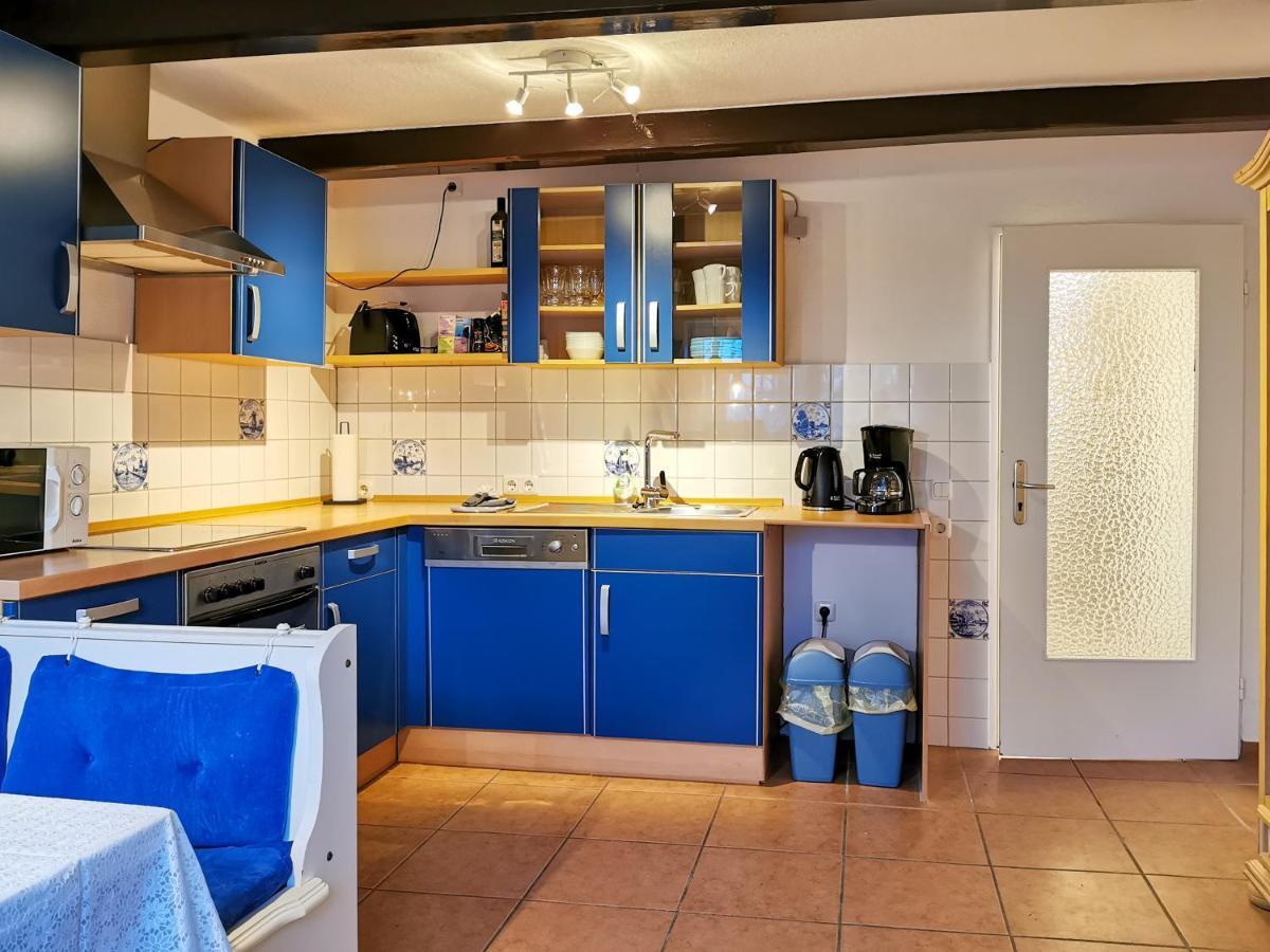 Smittshoern 3 - Nordsee Erdgeschosswohnung Mit Eingezaeunten Garten, Kamin Und Lounge! Altfunnixsiel Exterior photo
